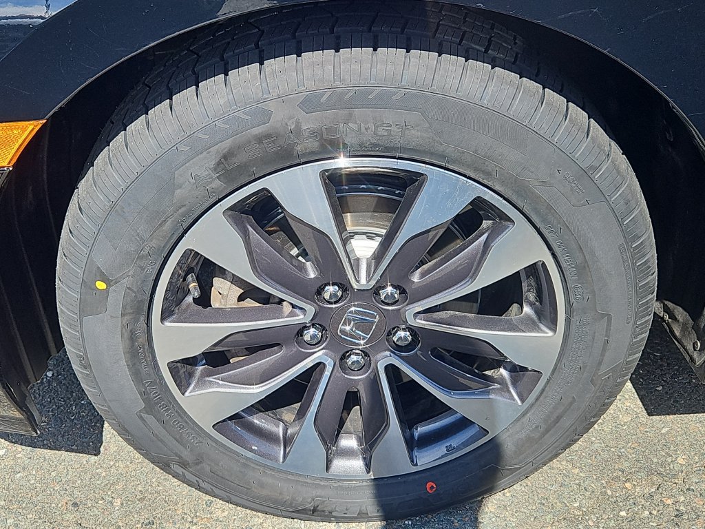 Certified 2024 Honda Odyssey EX-L image 7