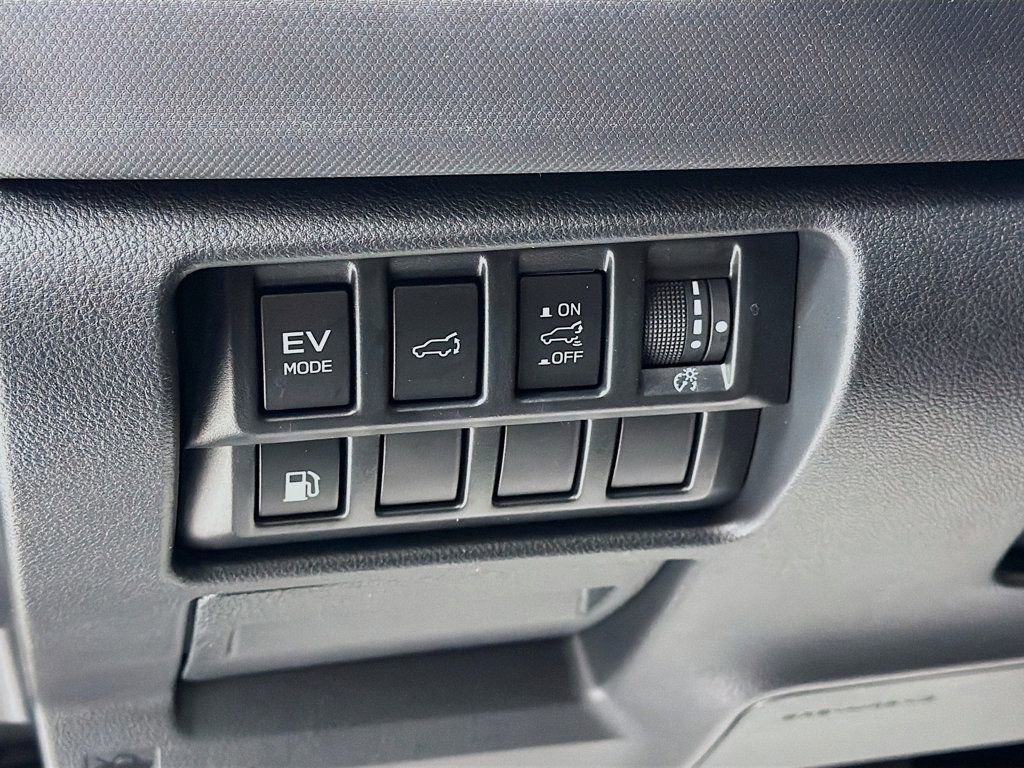 Used 2025 Subaru Forester Touring w/ Touring Package image 10