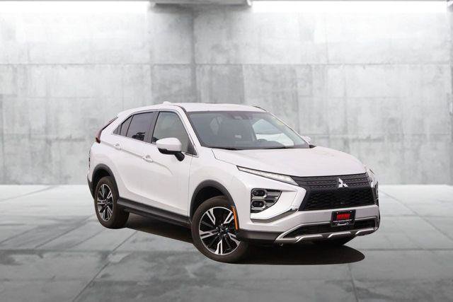 Used 2024 Mitsubishi Eclipse Cross SE image 2