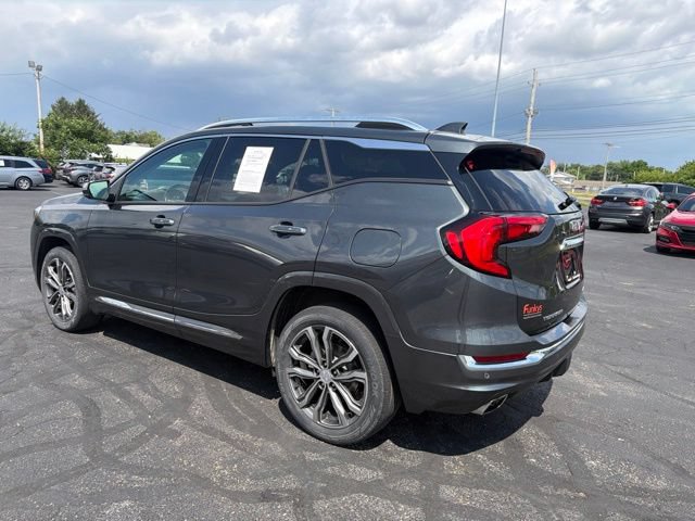 Used 2020 GMC Terrain Denali w/ Denali Premium Package AWD/4WD image 5
