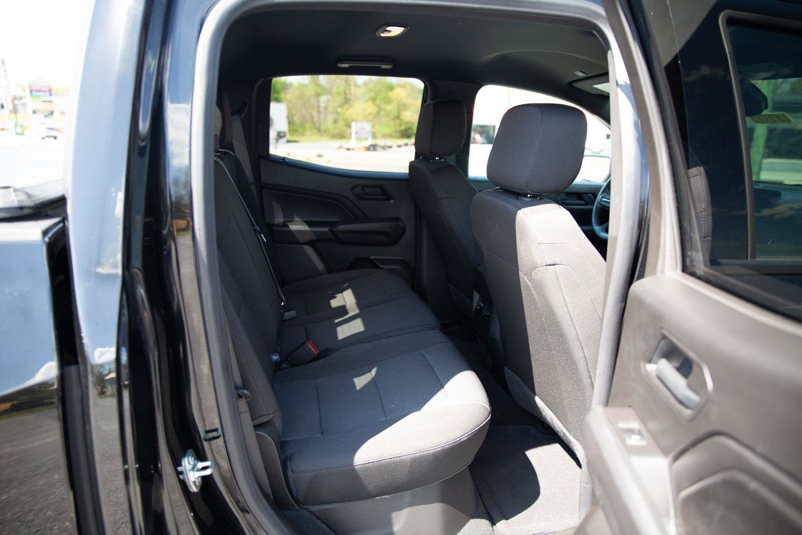 Used 2025 Chevrolet Colorado Trail Boss AWD/4WD image 24