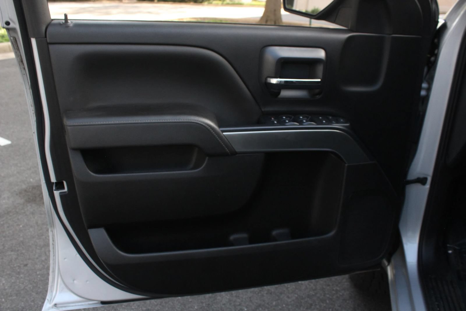 Used 2017 Chevrolet Silverado 1500 LT w/ All Star Edition RWD image 15