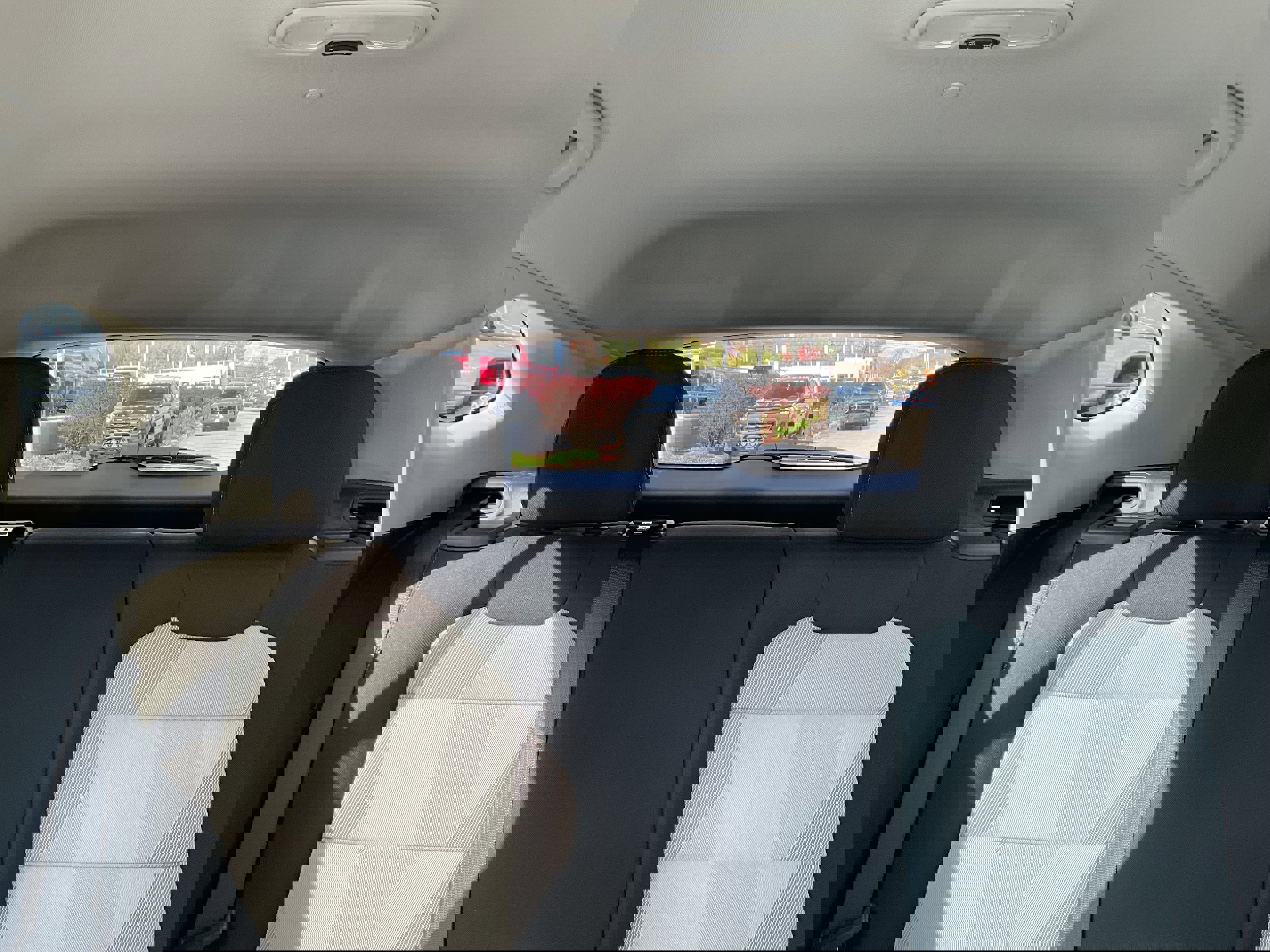 Used 2024 Chevrolet Trax LS w/ LS Convenience Package image 9