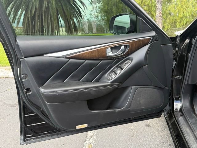 Used 2018 INFINITI Q50 Luxe RWD image 7