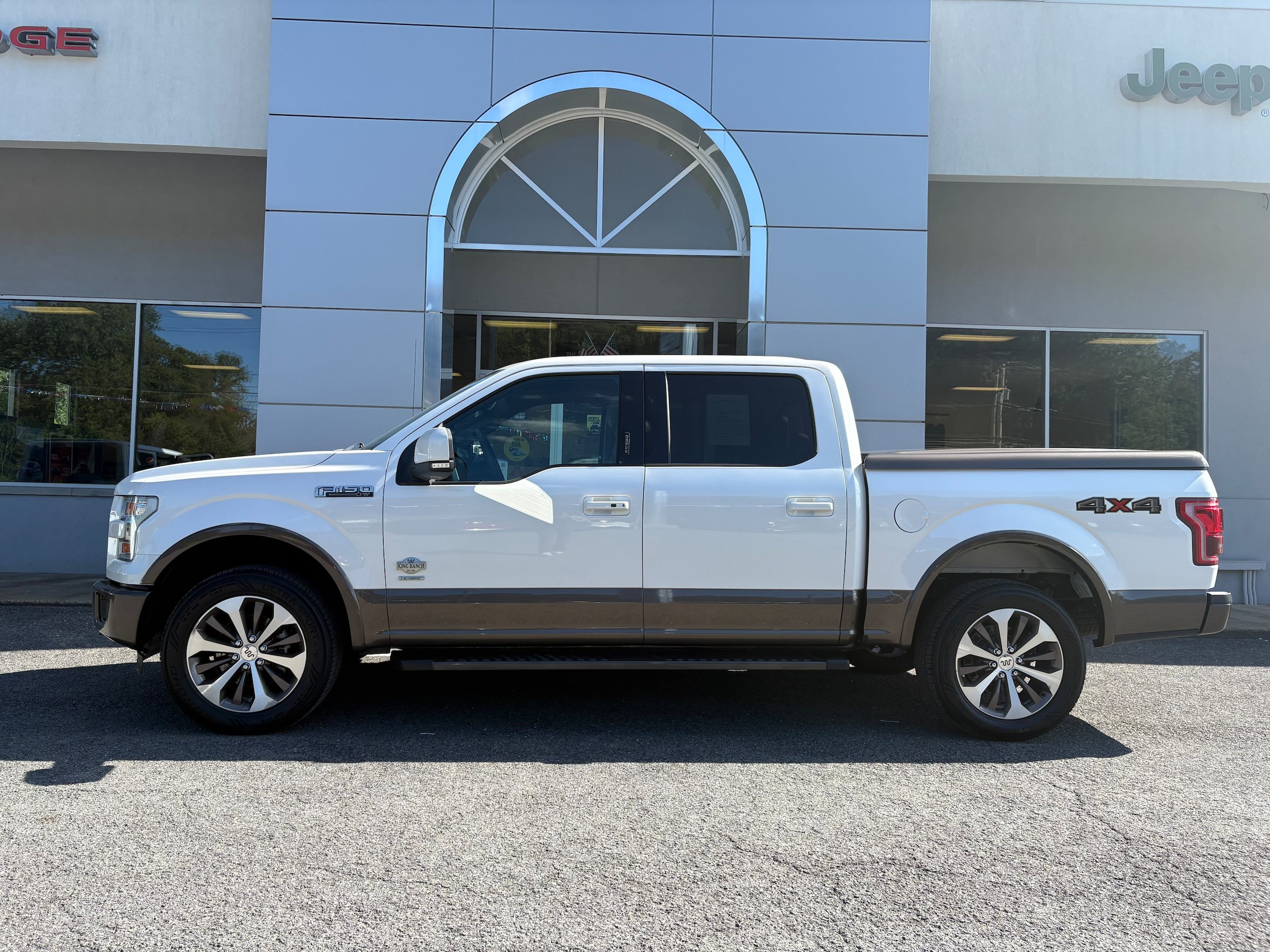 Used 2016 Ford F150 King Ranch w/ Equipment Group 601A Luxury AWD/4WD image 2