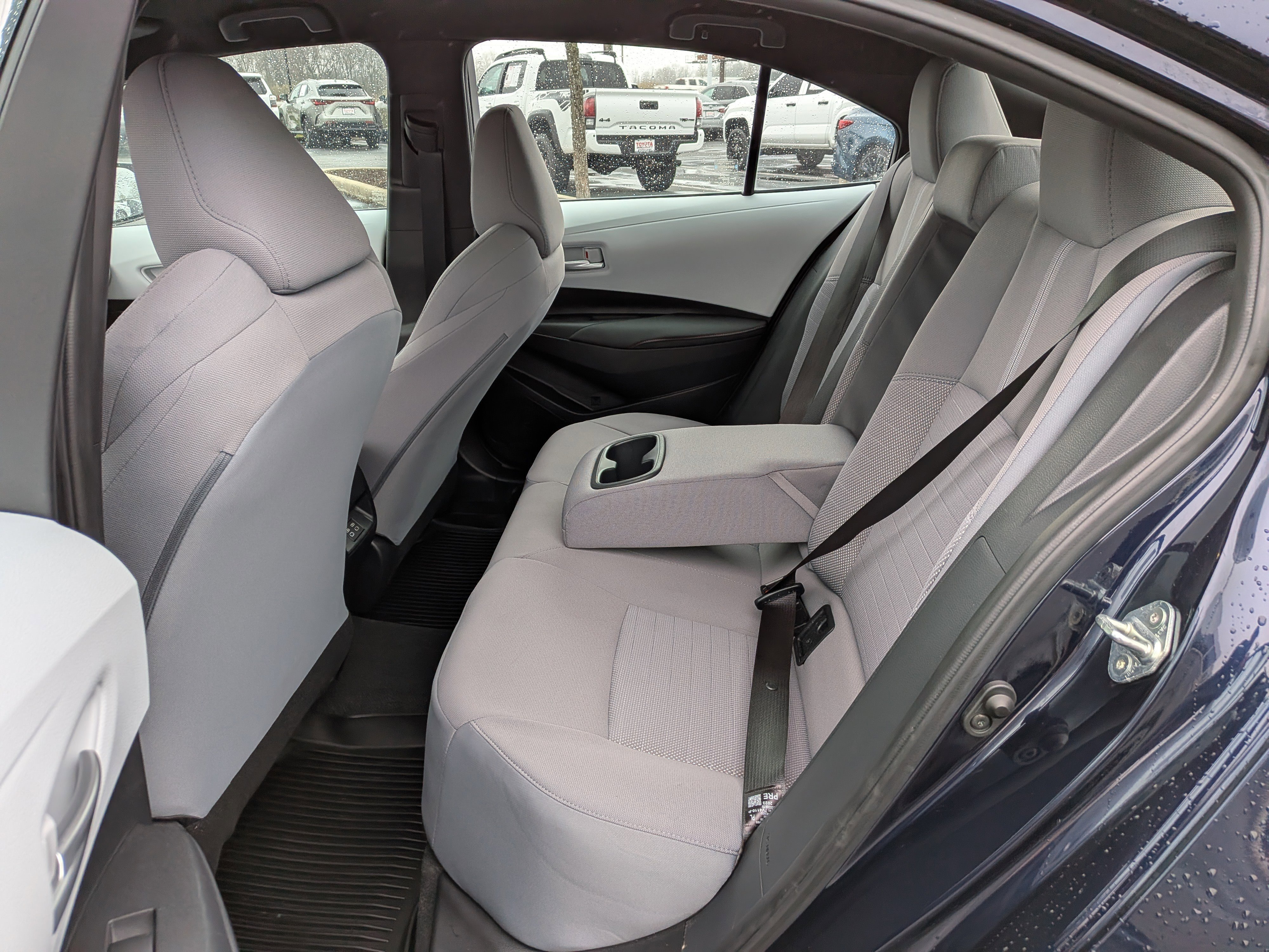 Used 2023 Toyota Corolla SE image 18