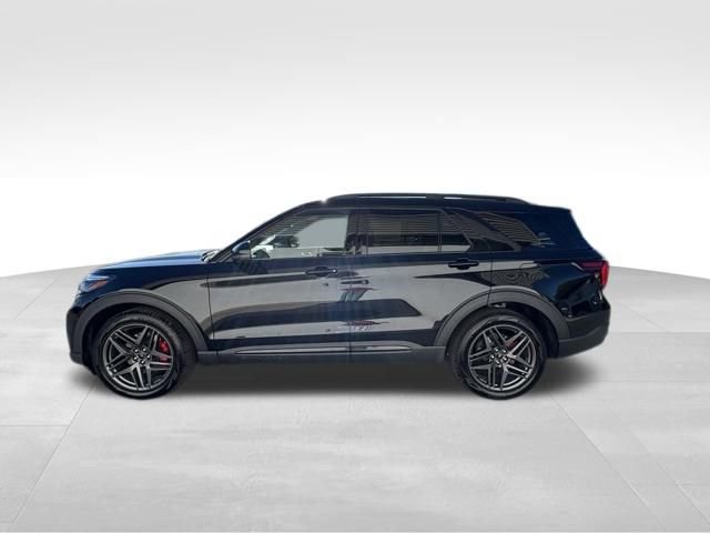 New 2025 Ford Explorer ST image 8