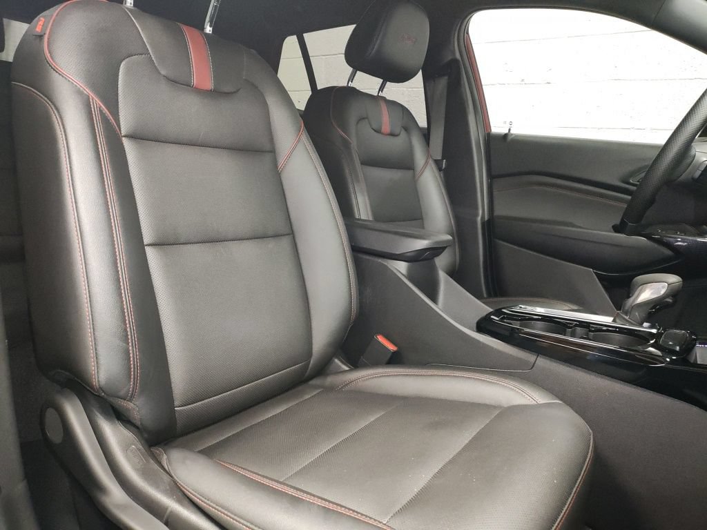 Used 2024 Chevrolet Trax RS w/ Driver Confidence Package FWD image 9