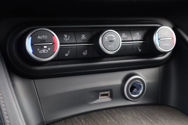 Used 2023 Alfa Romeo Stelvio Ti w/ Active Assist Plus Package image 19