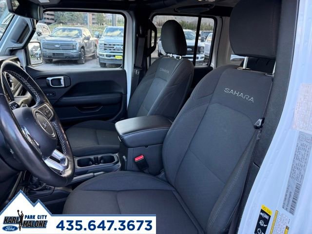Used 2023 Jeep Wrangler Sahara w/ Cold Weather Group image 14