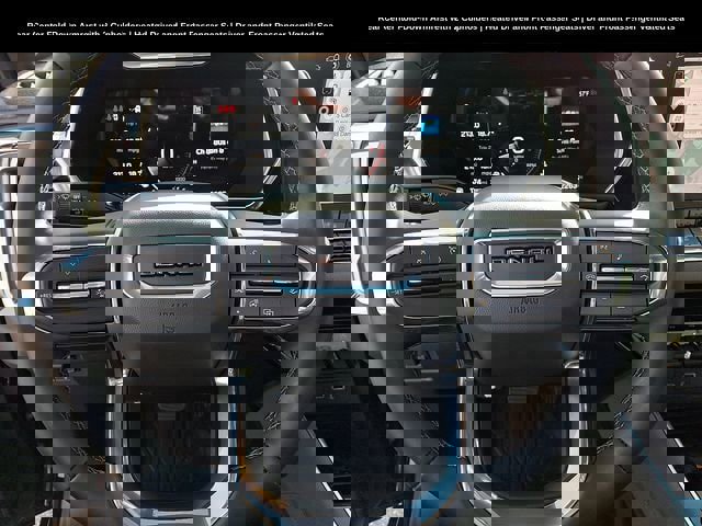 Used 2026 GMC Canyon Denali image 32