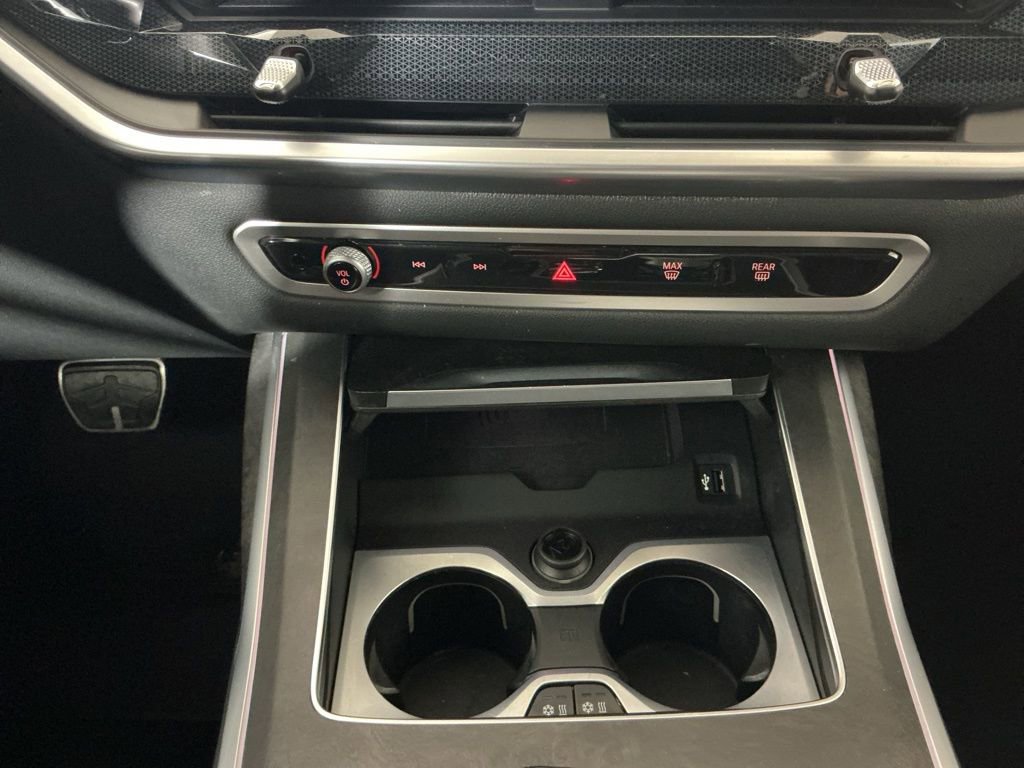 Certified 2023 BMW X7 xDrive40i w/ Executive Package image 13