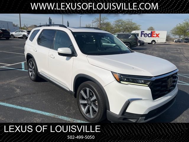 Used 2023 Honda Pilot Elite image 1