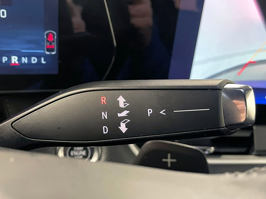 Used 2026 Chevrolet Equinox LT image 29