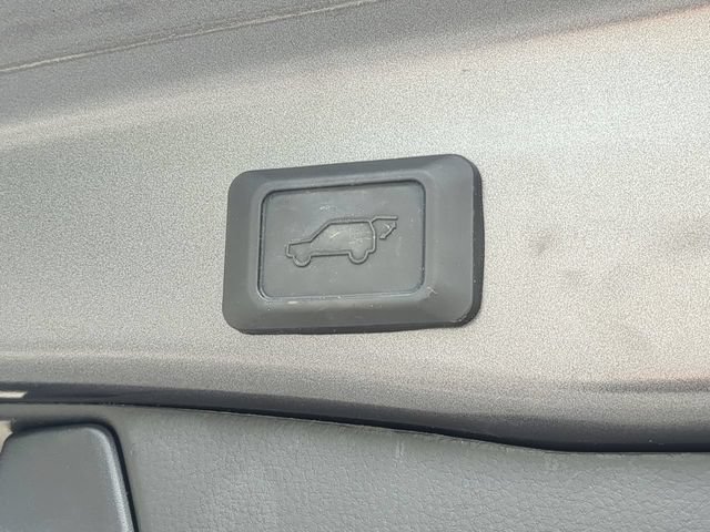 Used 2024 Toyota RAV4 XLE w/ Convenience Package FWD image 15