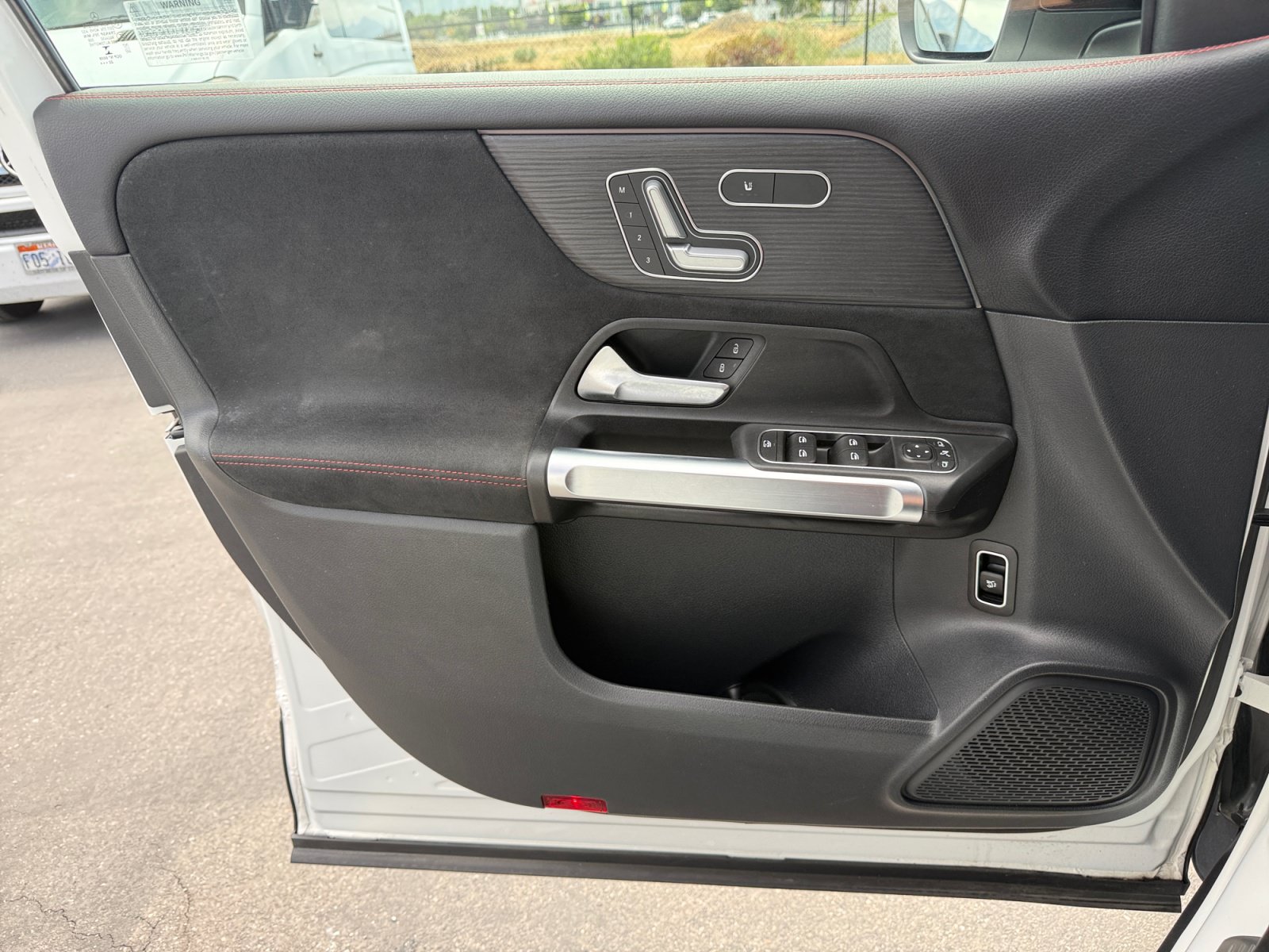 Certified 2023 Mercedes-Benz GLB 250 4MATIC image 13