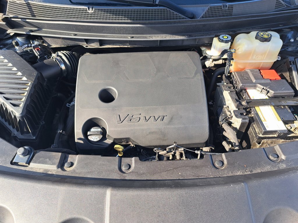 Used 2018 Chevrolet Traverse LT image 31