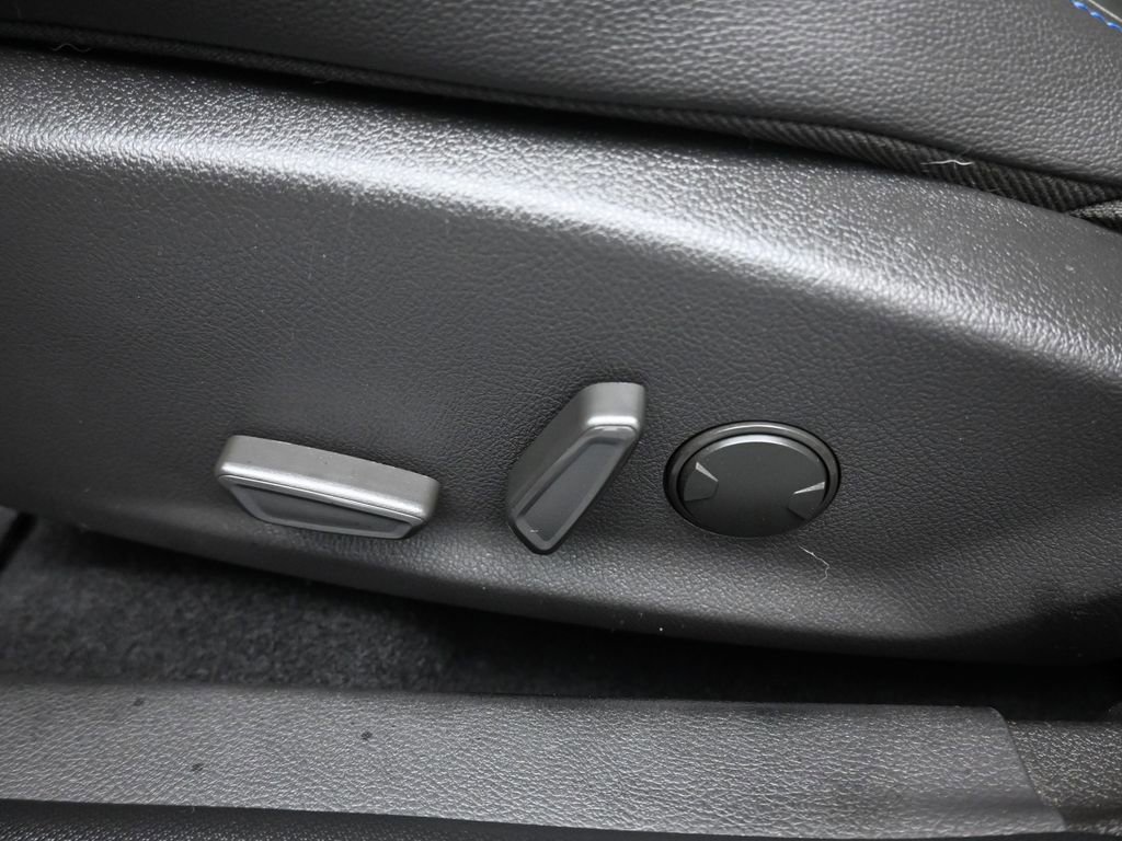 Used 2017 Ford Focus RS image 12