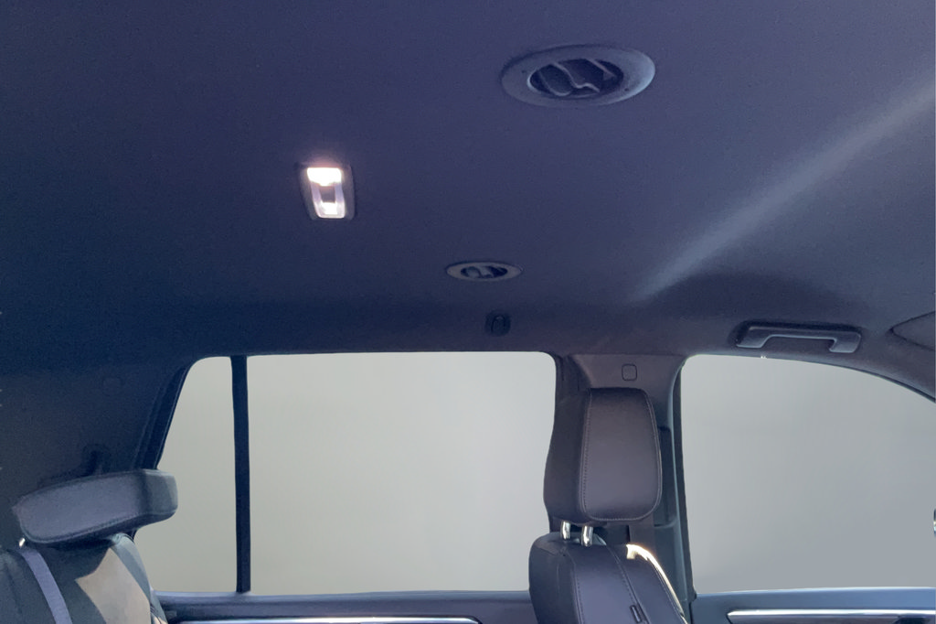 Certified 2025 Chevrolet Tahoe LT RWD image 35