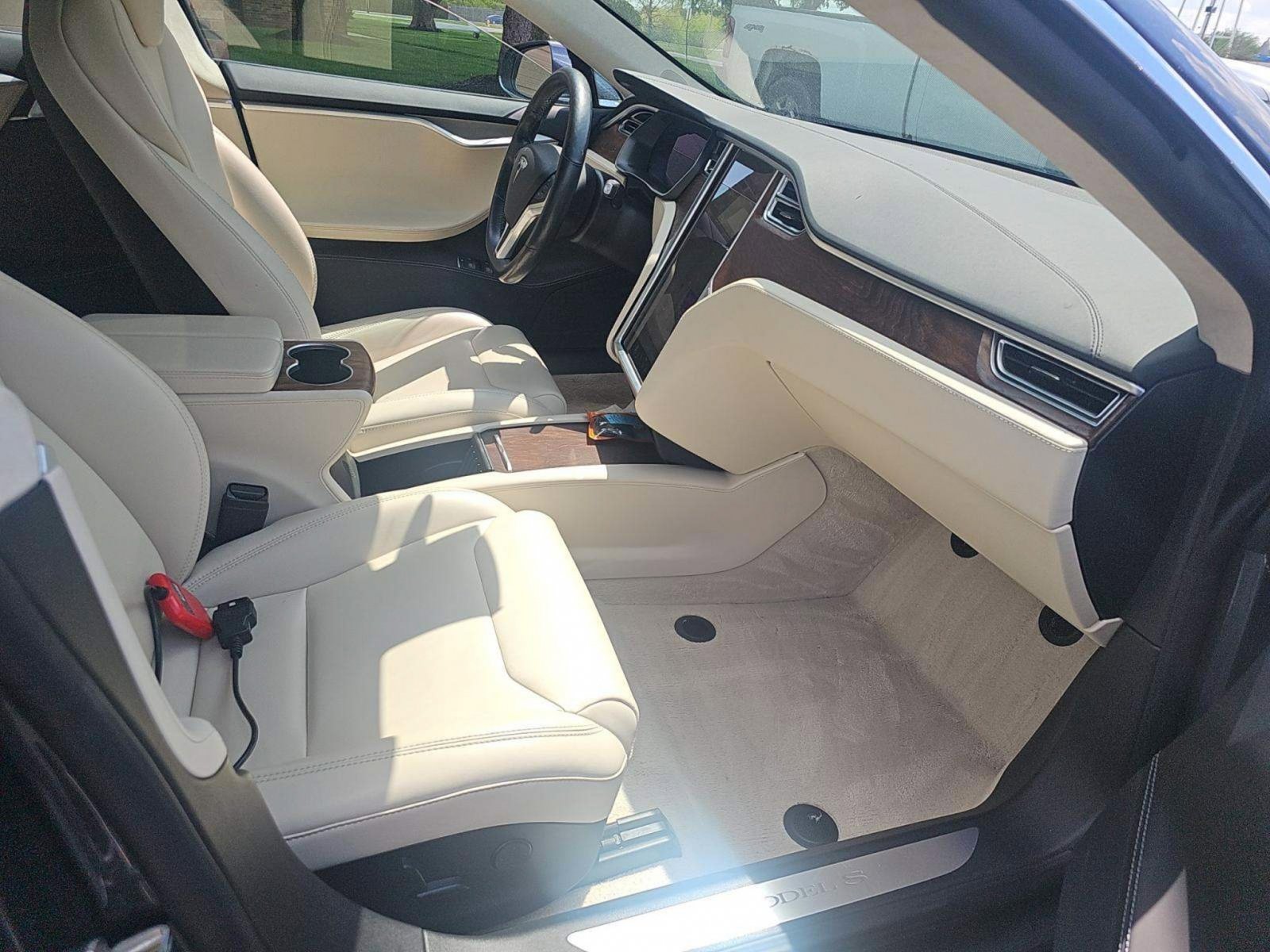 Used 2017 Tesla Model S 100D AWD/4WD image 18