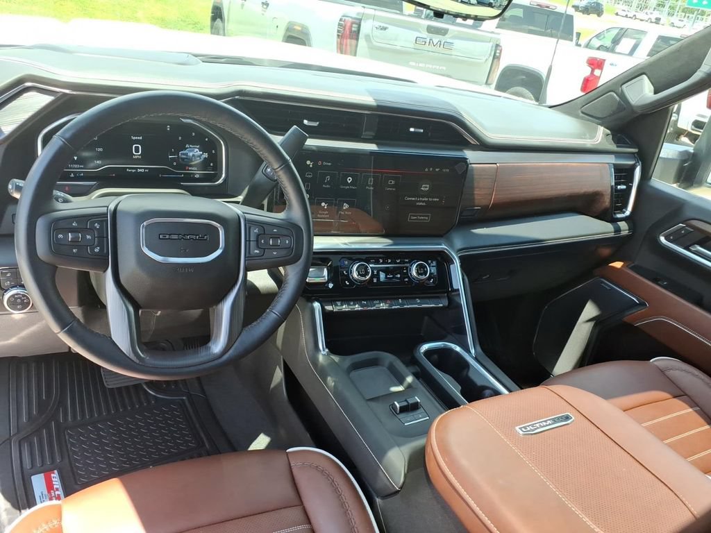 Used 2025 GMC Sierra 2500 Denali Ultimate AWD/4WD image 23