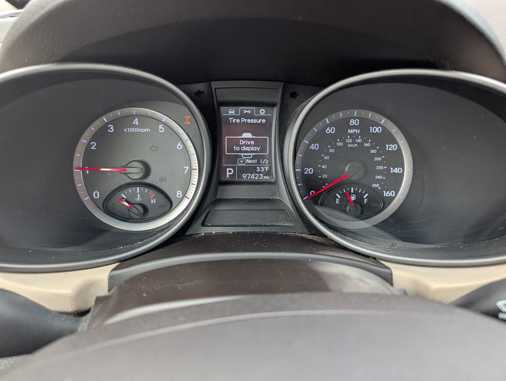 Used 2016 Hyundai Santa Fe Sport image 17