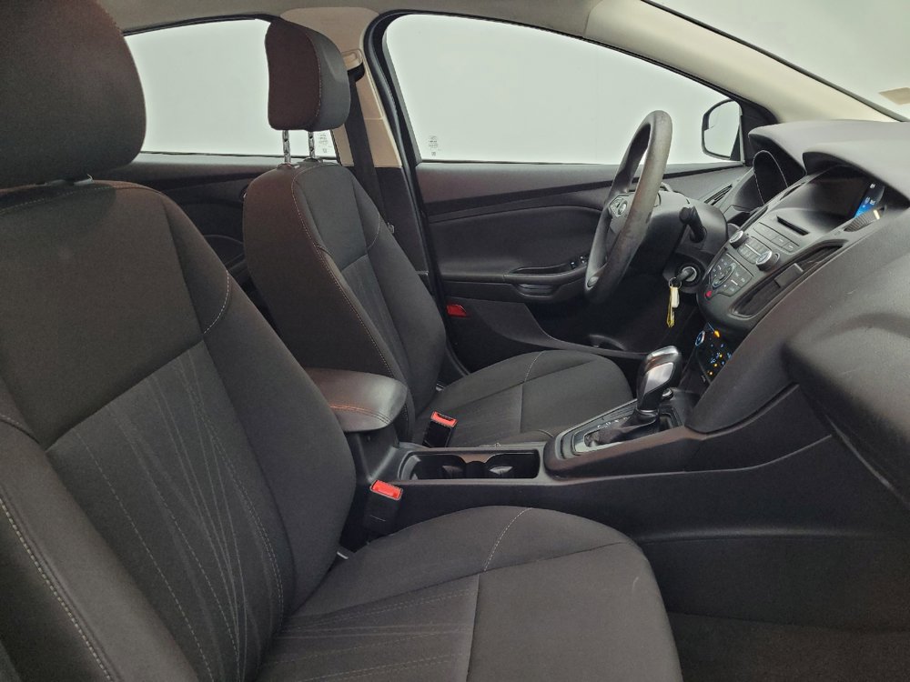 Used 2015 Ford Focus SE image 21
