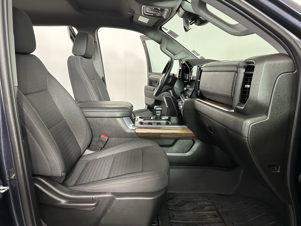 Used 2023 GMC Sierra 1500 Elevation image 30
