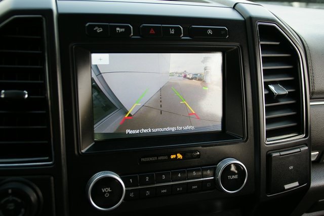 Used 2021 Ford Expedition Max Limited image 25