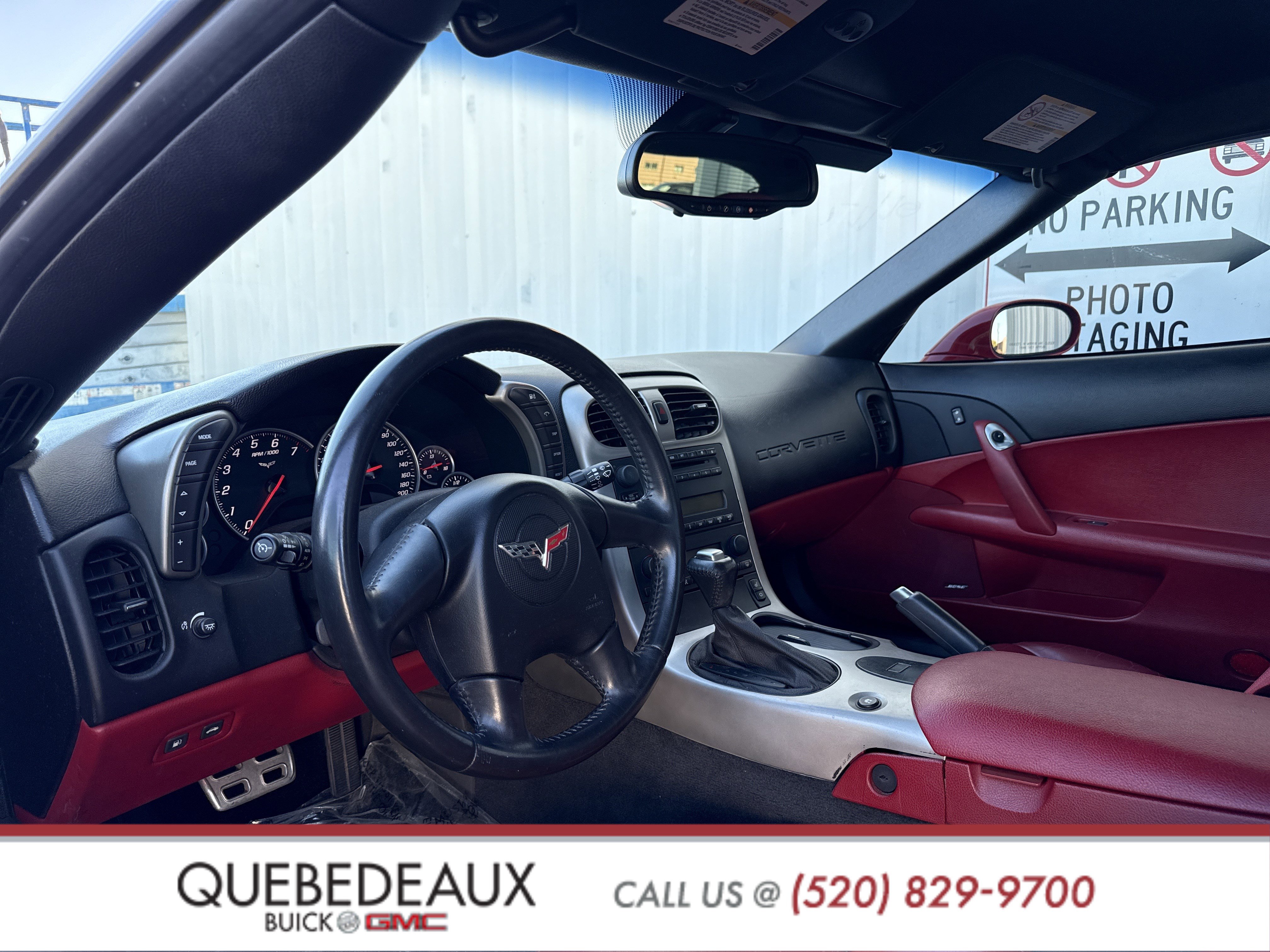 Used 2005 Chevrolet Corvette Coupe w/ Preferred Equipment Group image 17