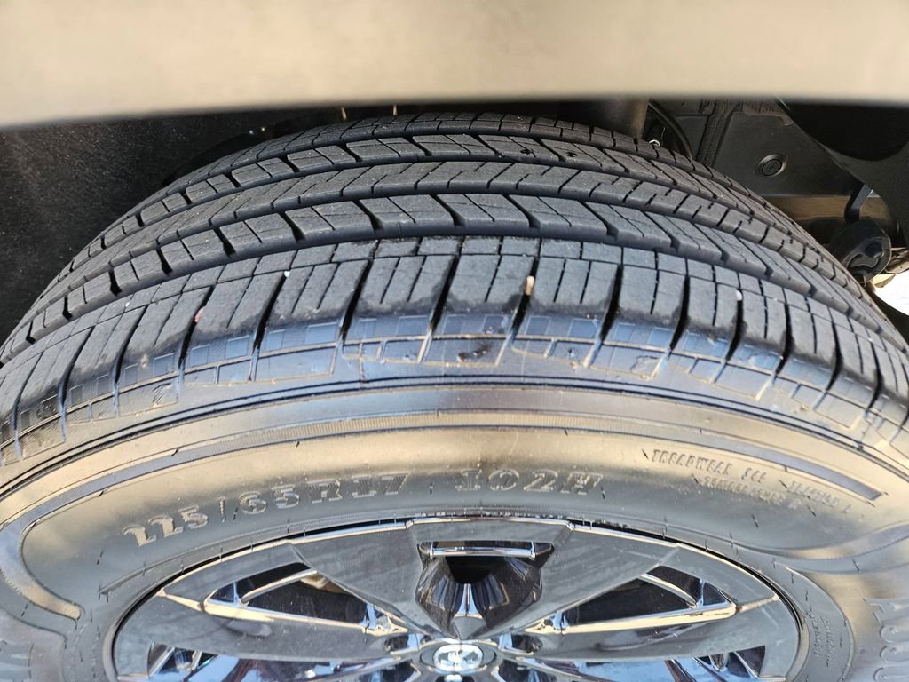 Used 2025 MAZDA CX-50 AWD 2.5 Hybrid w/ Premium Pkg image 27