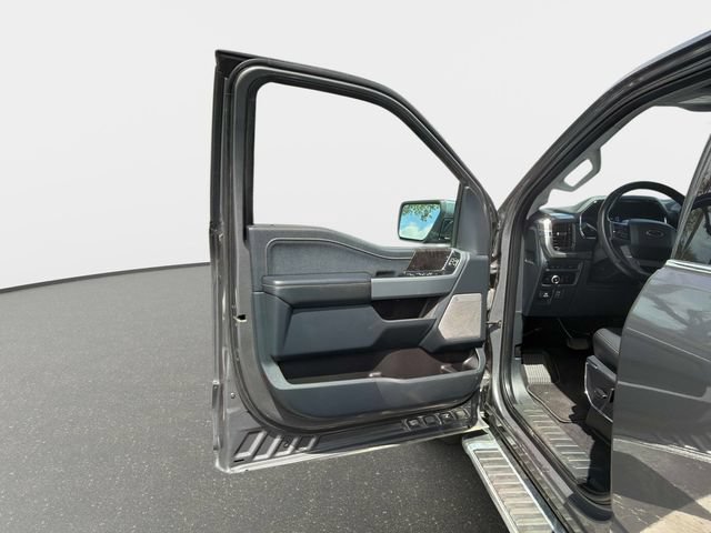 Used 2023 Ford F150 Lariat AWD/4WD image 36