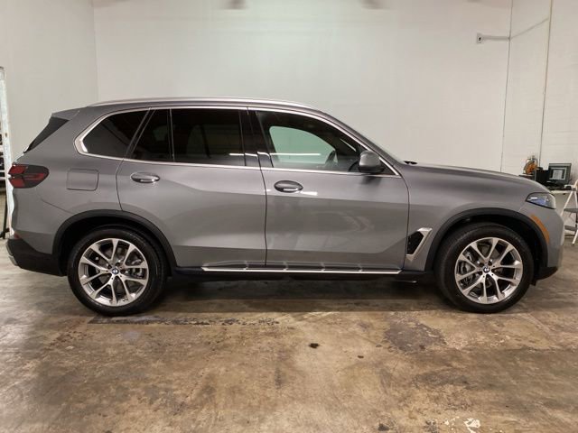 Used 2026 BMW X5 sDrive40i RWD image 6