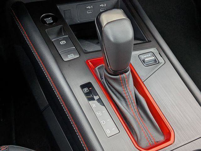 Used 2025 Nissan Kicks SR w/ Illumination Package FWD image 20