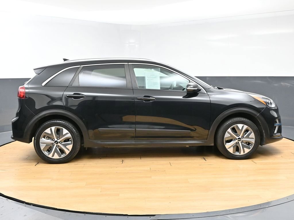 Used 2022 Kia Niro EX Premium FWD image 9