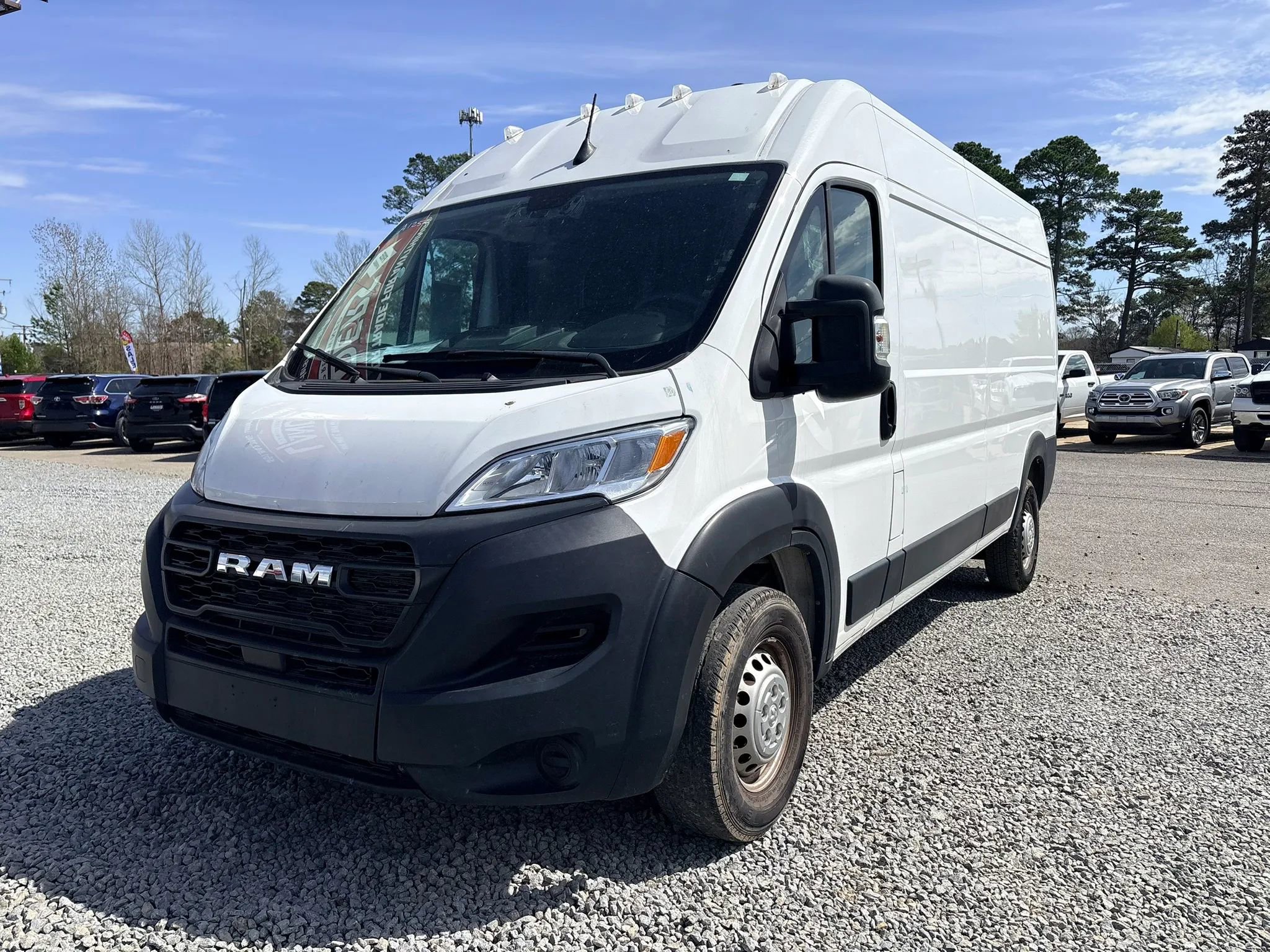 Used 2023 RAM ProMaster 2500 image 7
