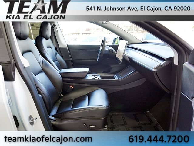 Used 2022 Tesla Model Y Long Range AWD/4WD image 12