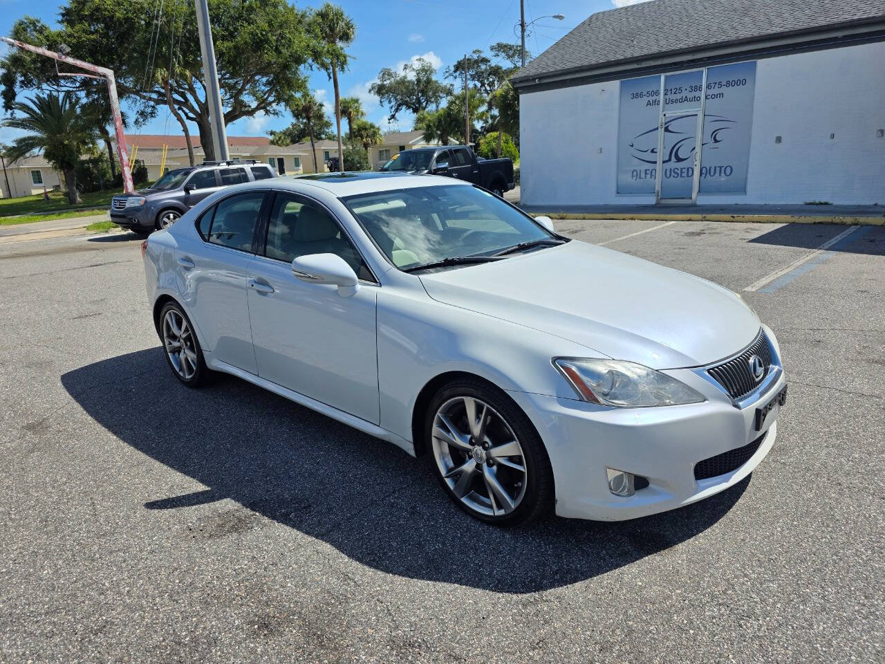 Used 2010 Lexus IS 250 RWD image 2