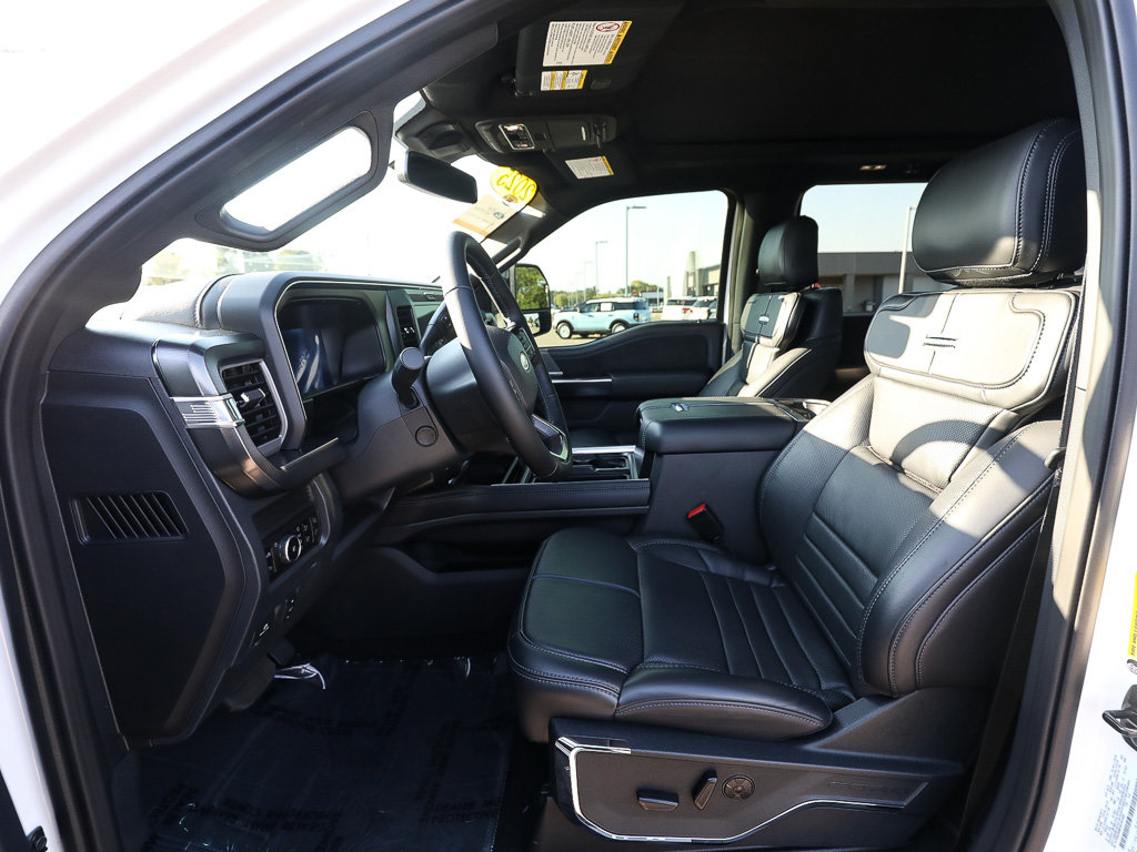 Certified 2025 Ford F250 Platinum AWD/4WD image 12