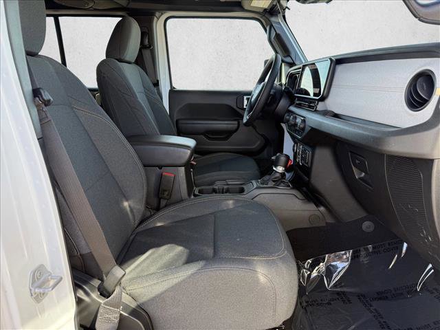 Used 2025 Jeep Wrangler Sport S image 11