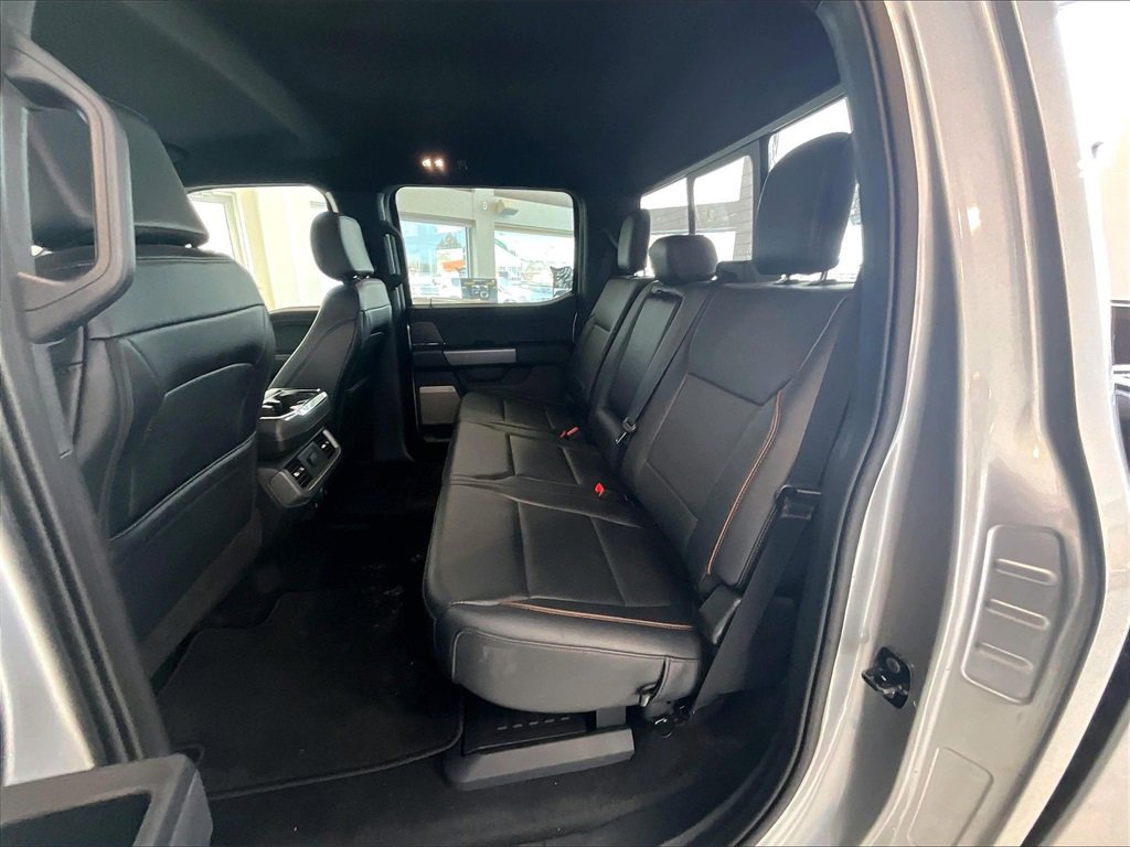 Used 2025 Ford F150 Lariat w/ Equipment Group 501A Mid image 15