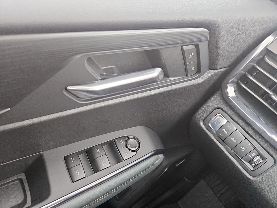 New 2026 GMC Acadia AT4 image 22