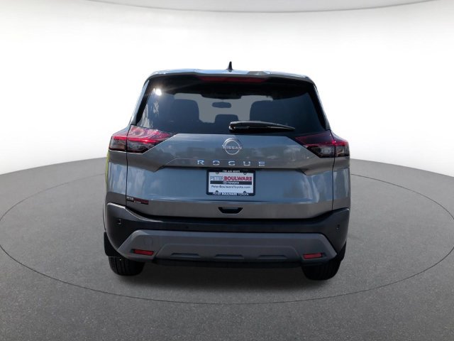 Used 2023 Nissan Rogue S FWD image 4