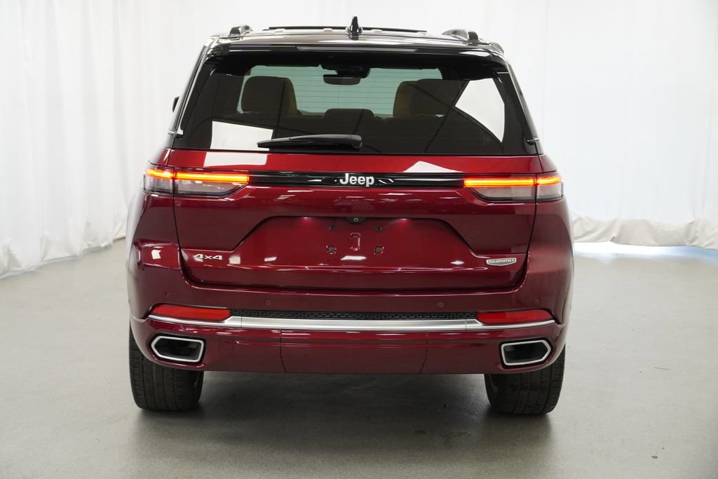 Certified 2025 Jeep Grand Cherokee Summit AWD/4WD image 10