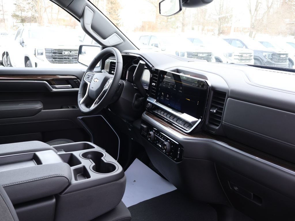 New 2026 Chevrolet Silverado 1500 LT AWD/4WD image 36