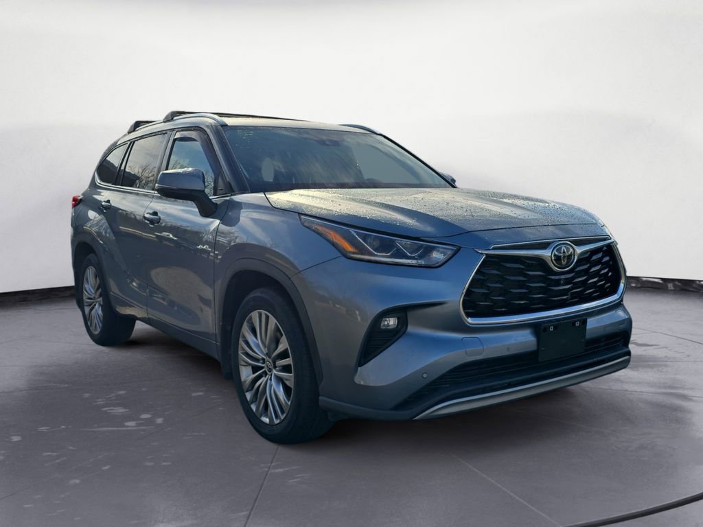 Used 2022 Toyota Highlander Platinum