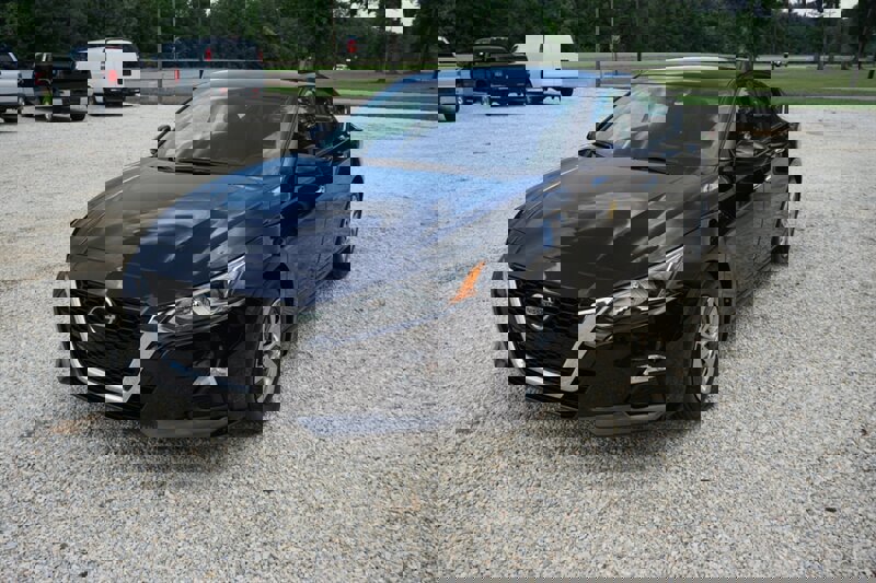 Used 2021 Nissan Altima 2.5 S w/ Driver Assist Package image 4