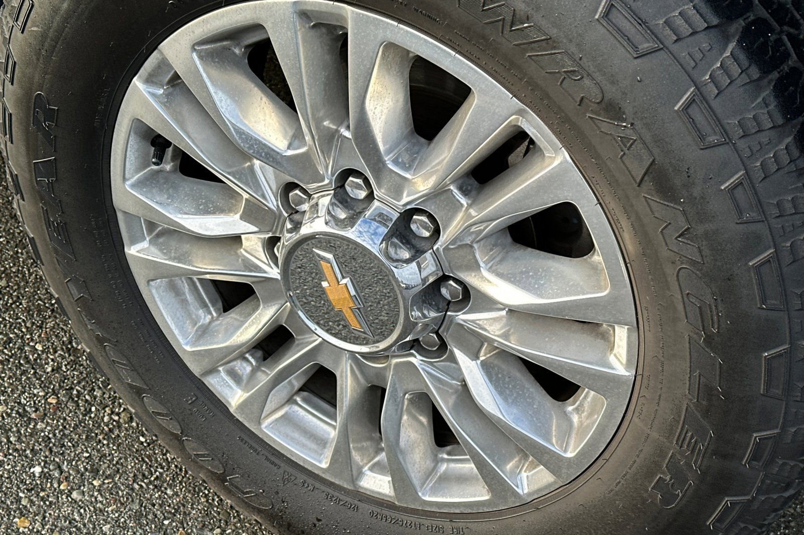 Used 2022 Chevrolet Silverado 3500 High Country image 7