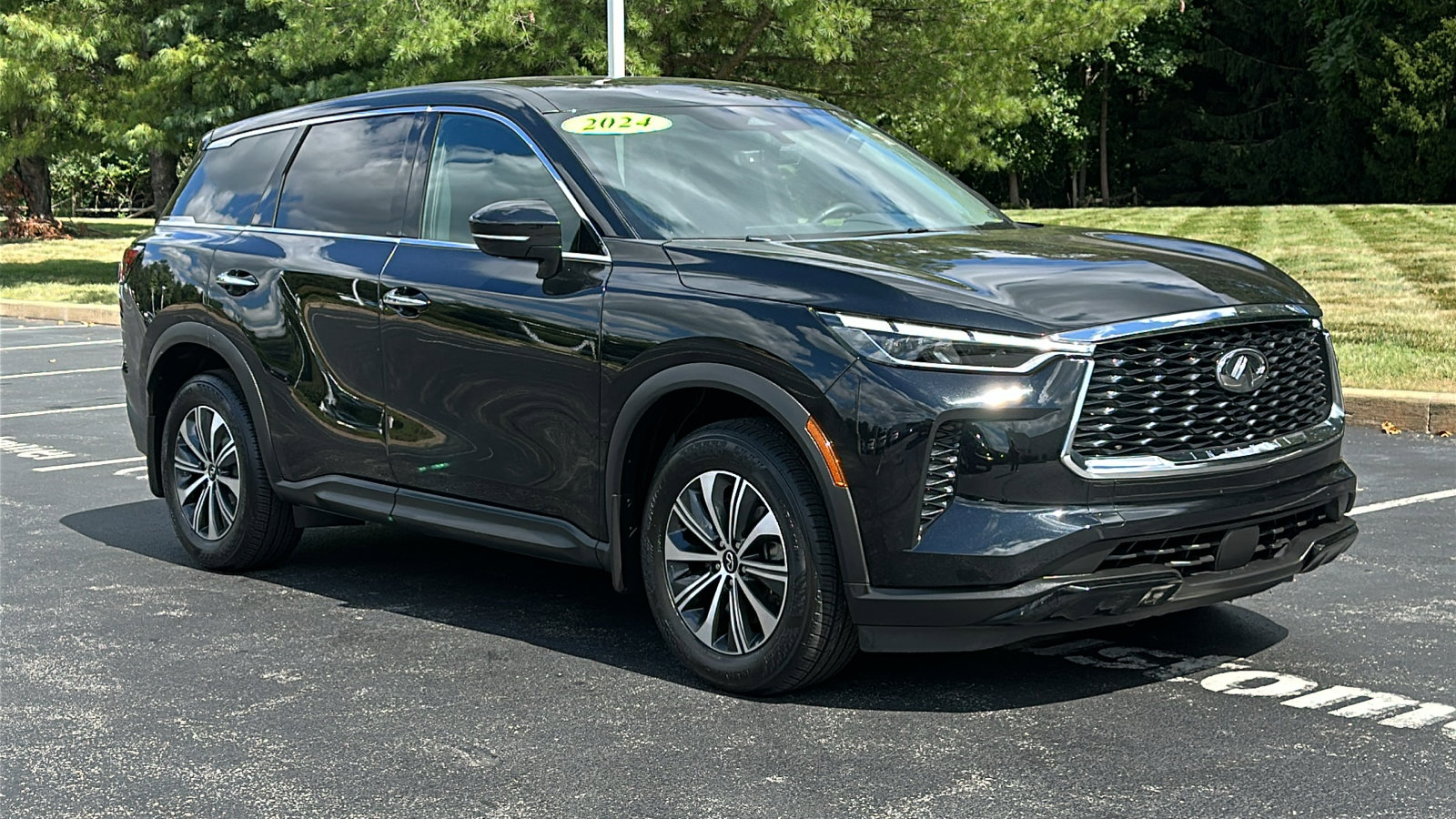 Certified 2024 INFINITI QX60 Pure image 2