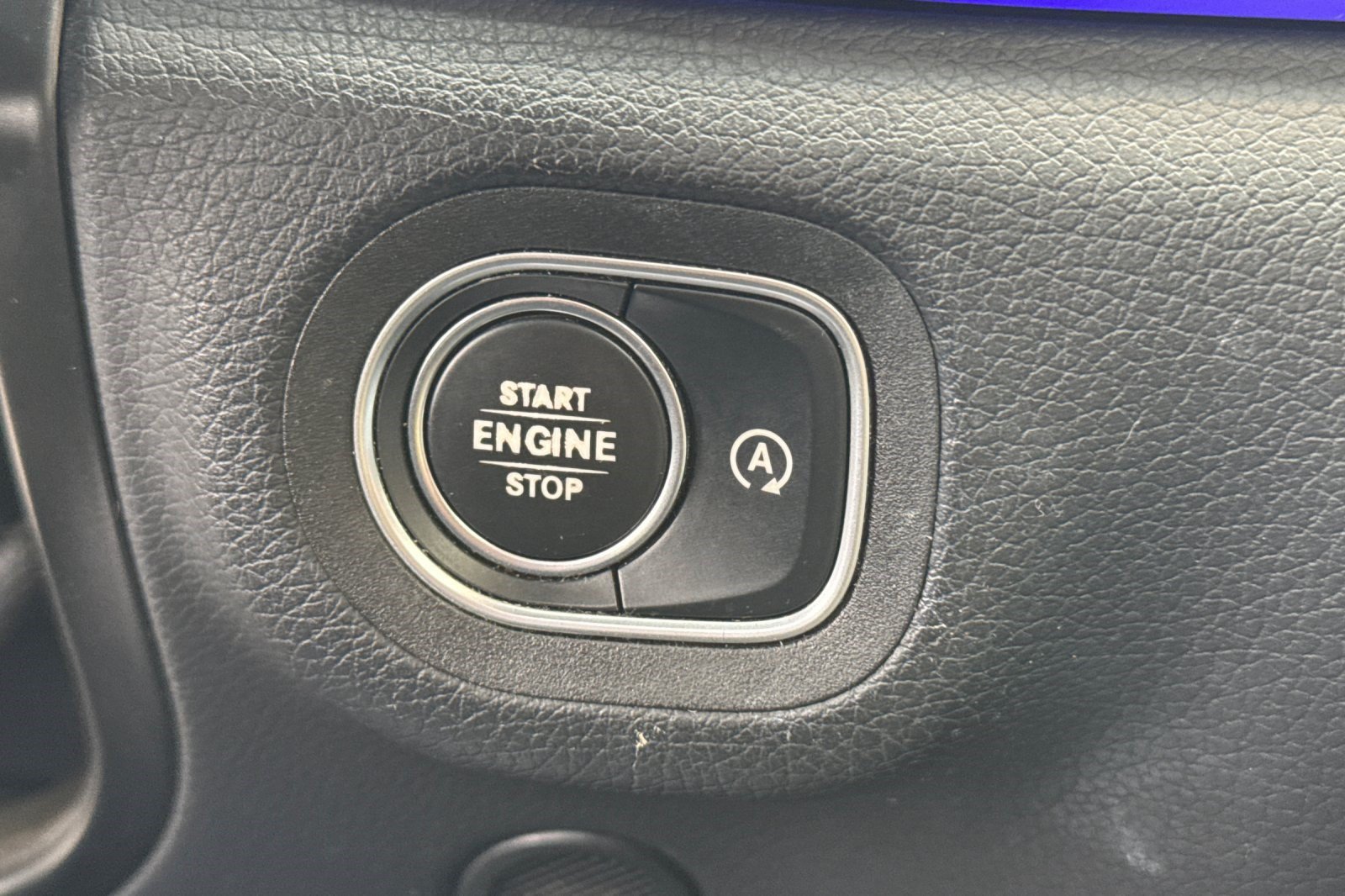 Used 2021 Mercedes-Benz GLS 450 4MATIC image 17